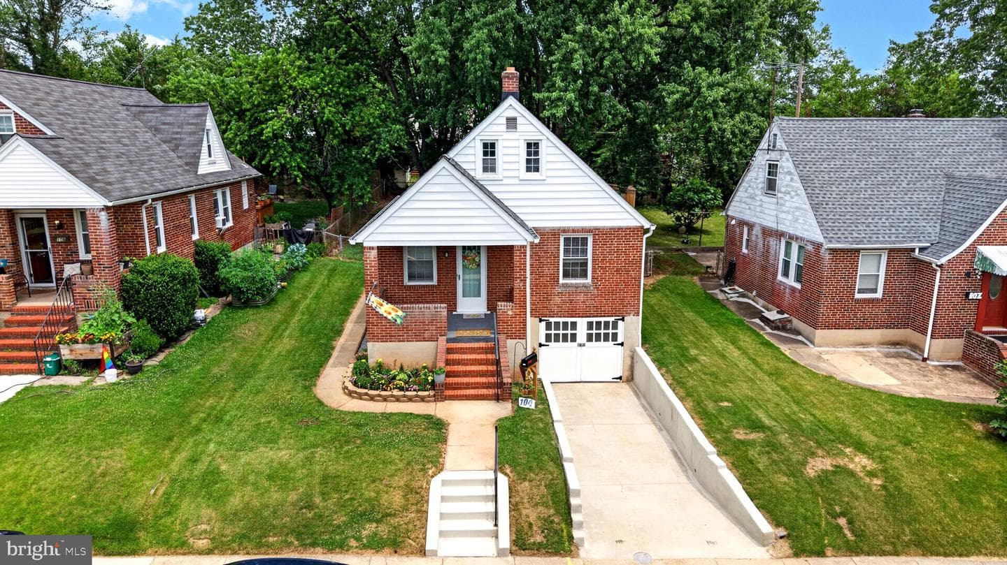 104 W Elm Avenue photo 48