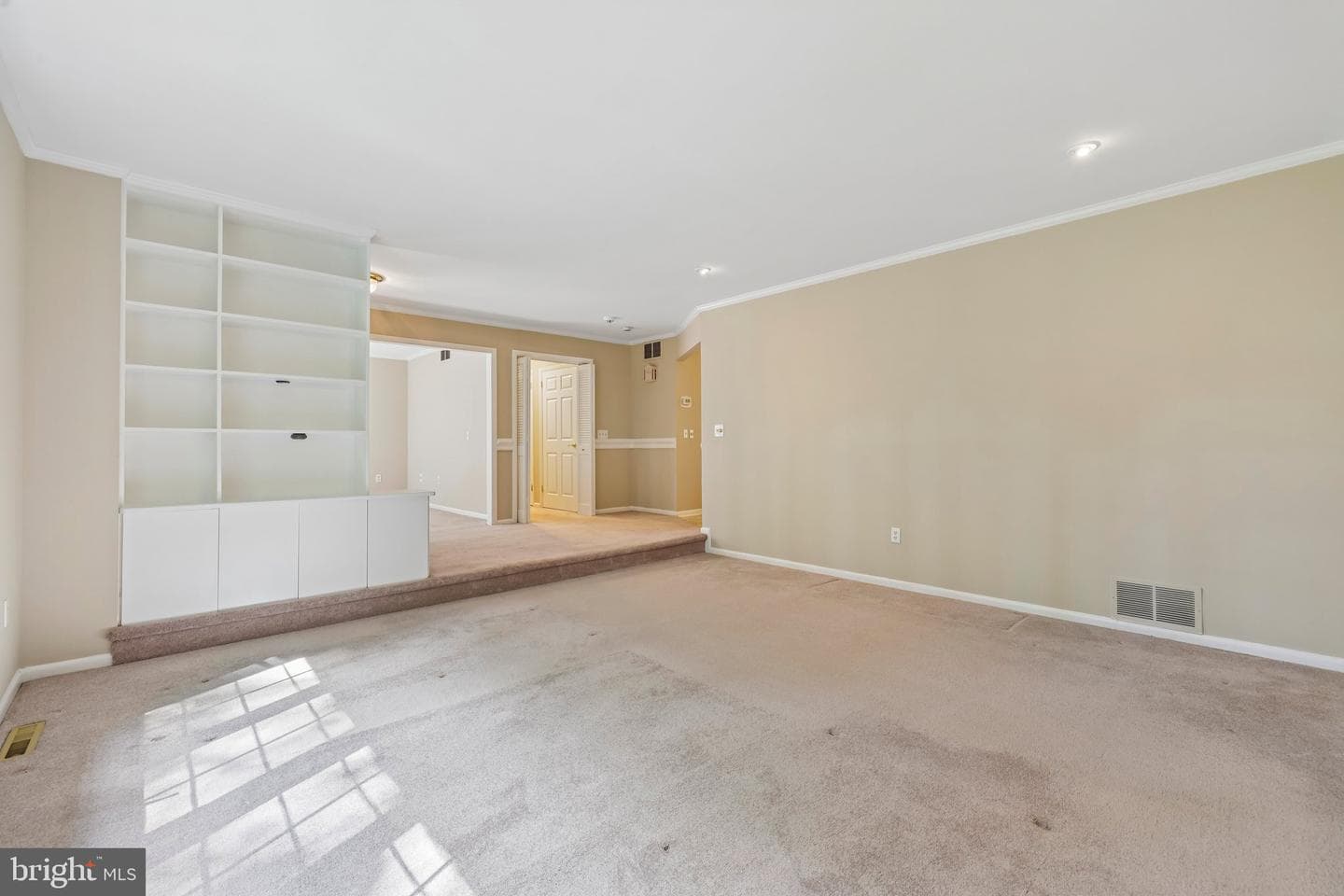 11124 Old Carriage Road photo 14