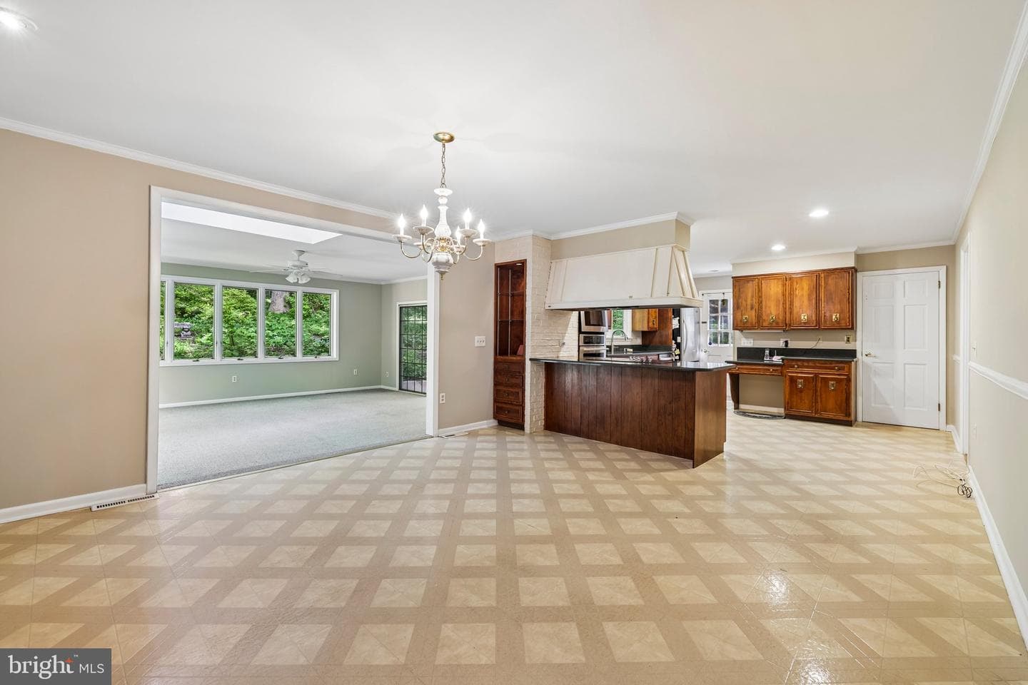 11124 Old Carriage Road photo 19