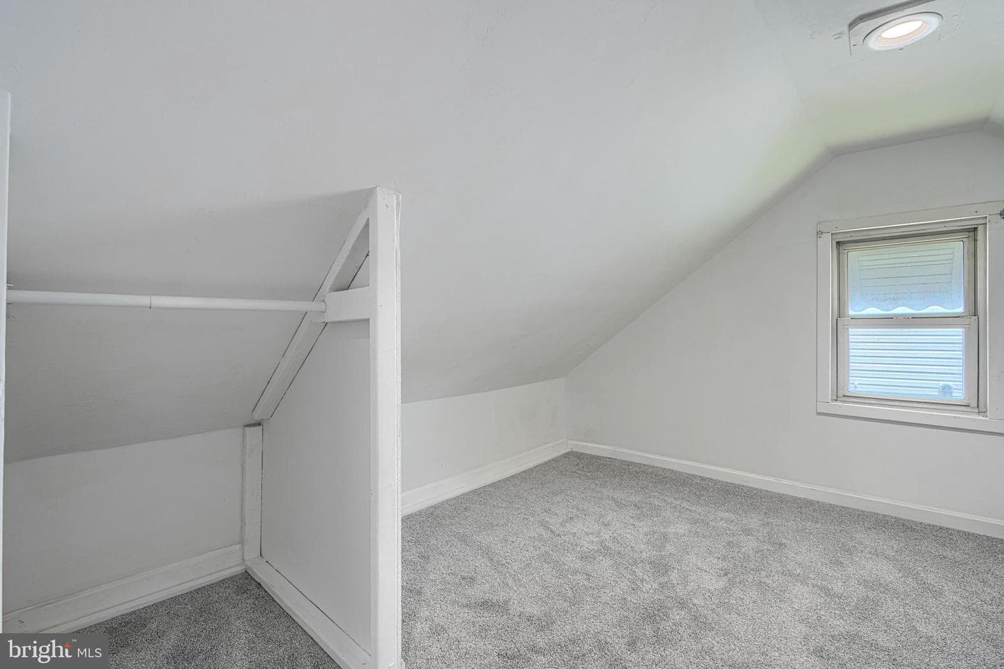 7813 Fairgreen Road photo 24