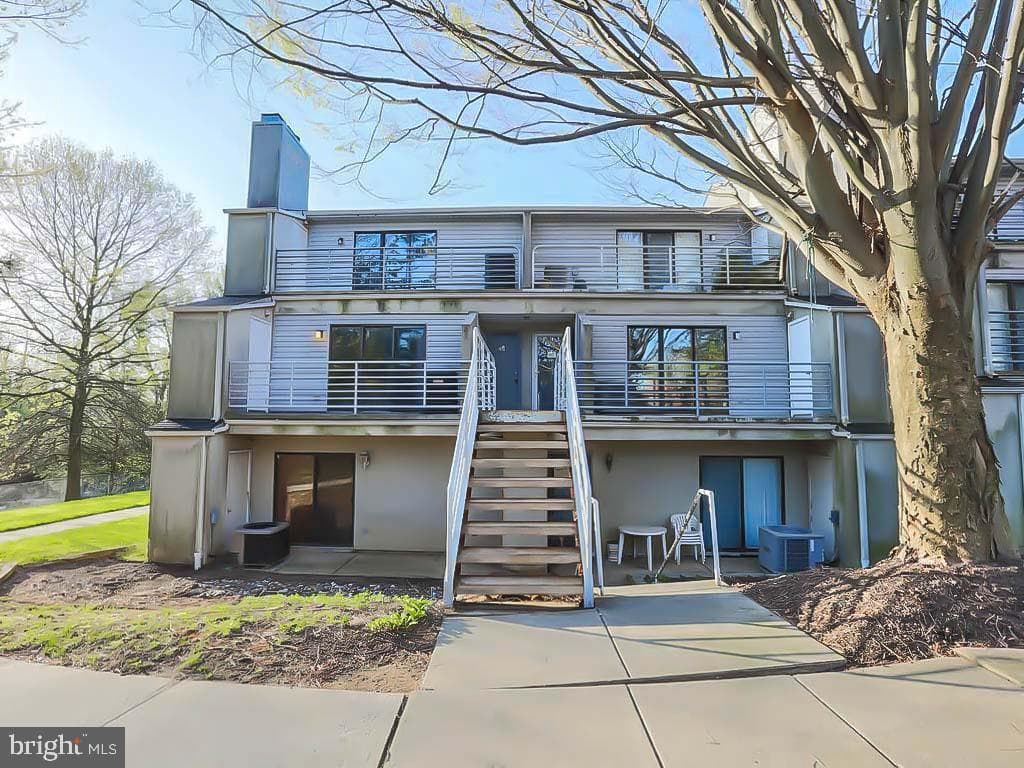 78 Ashlar Hill Court #1, Parkville
