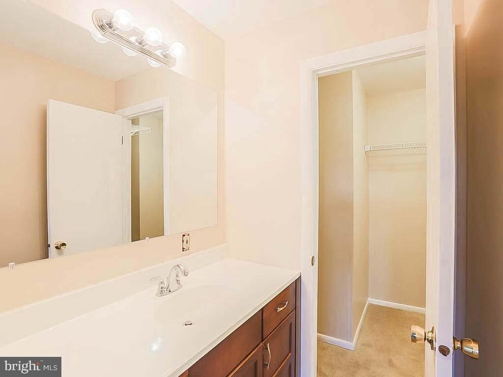 78 Ashlar Hill Court #1 photo 15