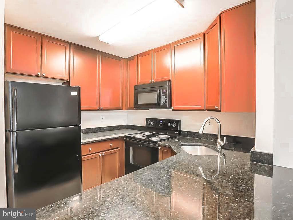 78 Ashlar Hill Court #1, Parkville