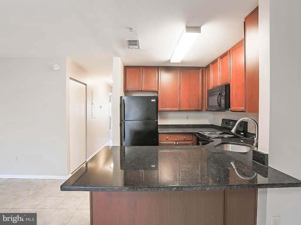 78 Ashlar Hill Court #1 photo 4