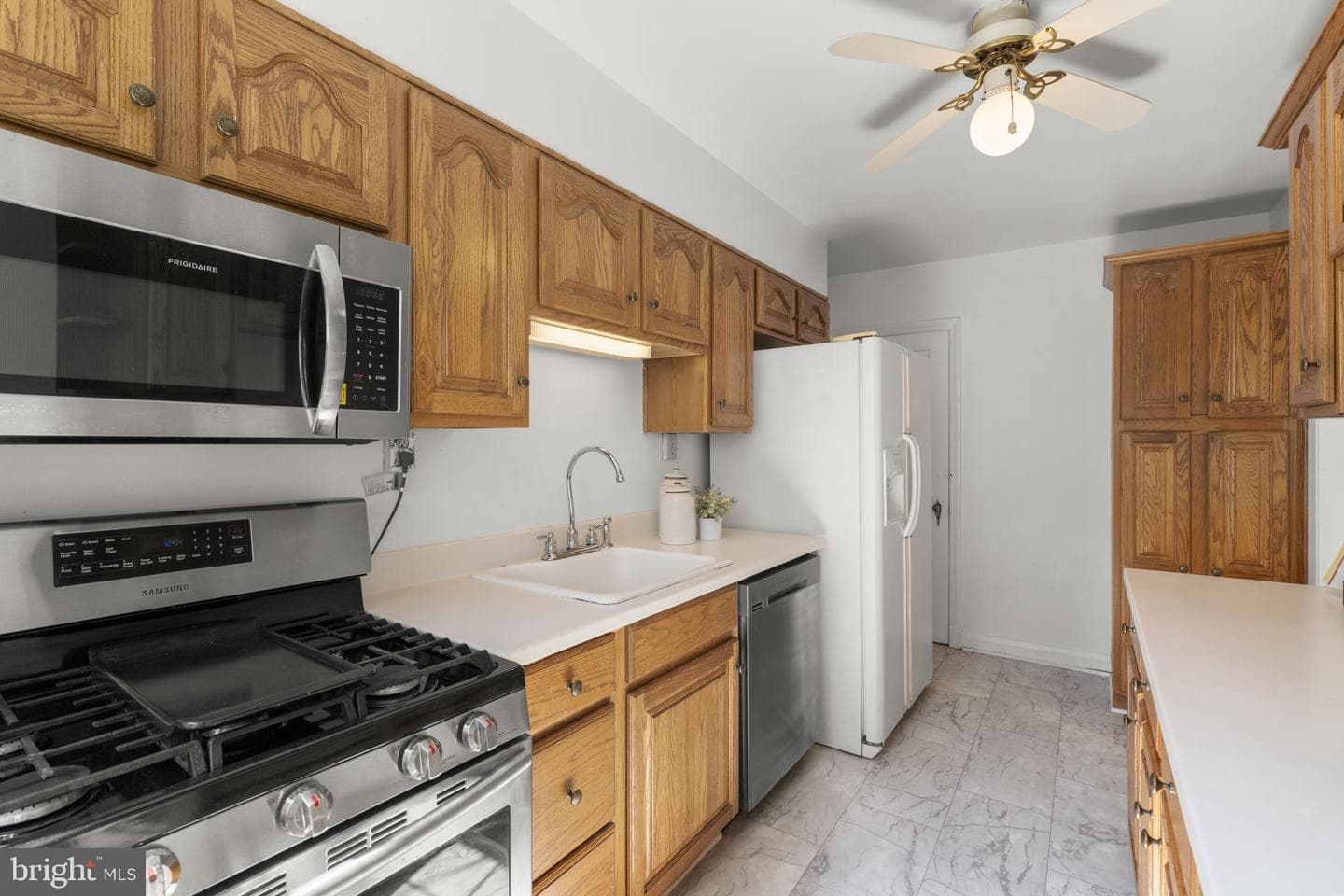 355 Whitfield Road photo 12