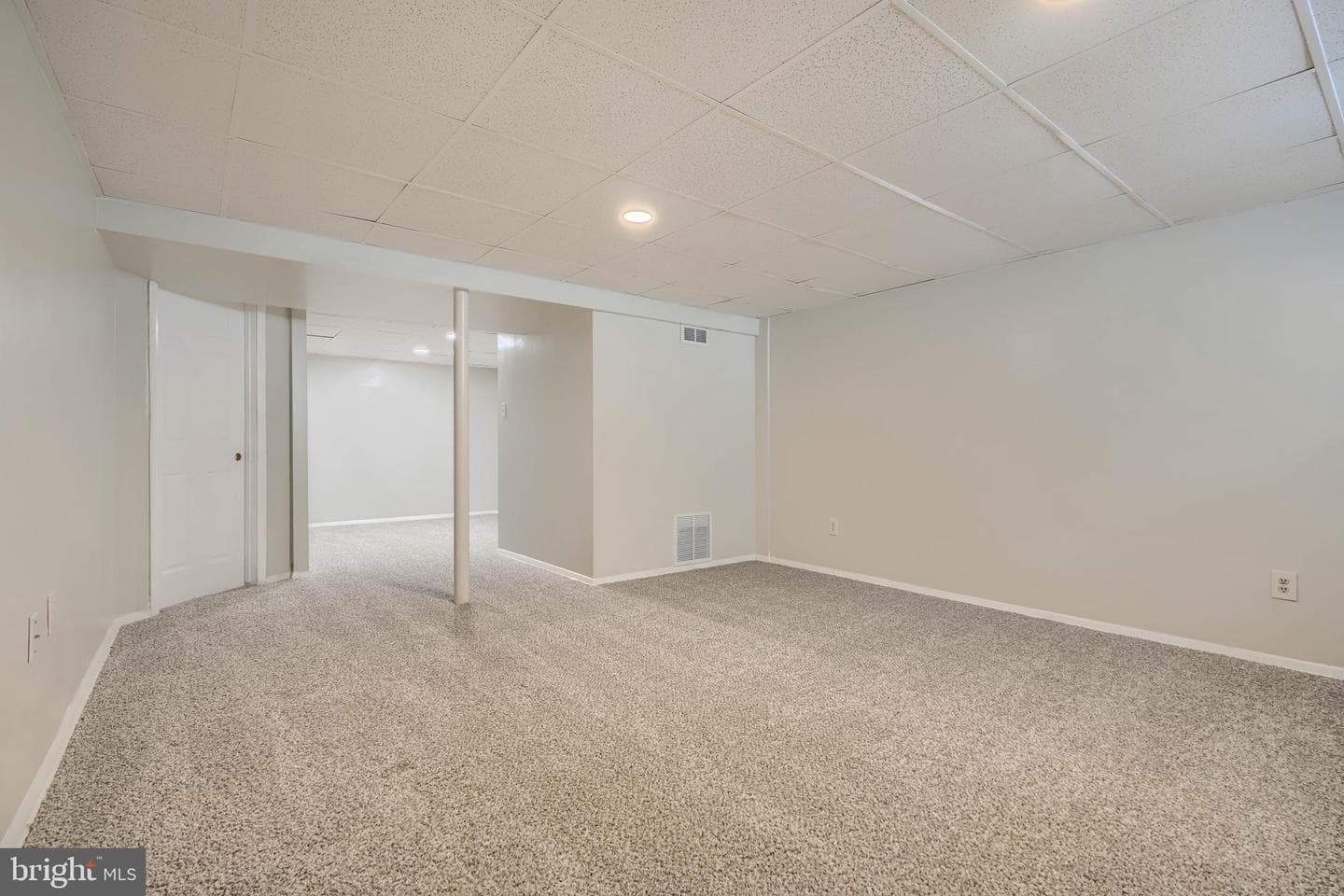 6190 Radecke Avenue photo 30