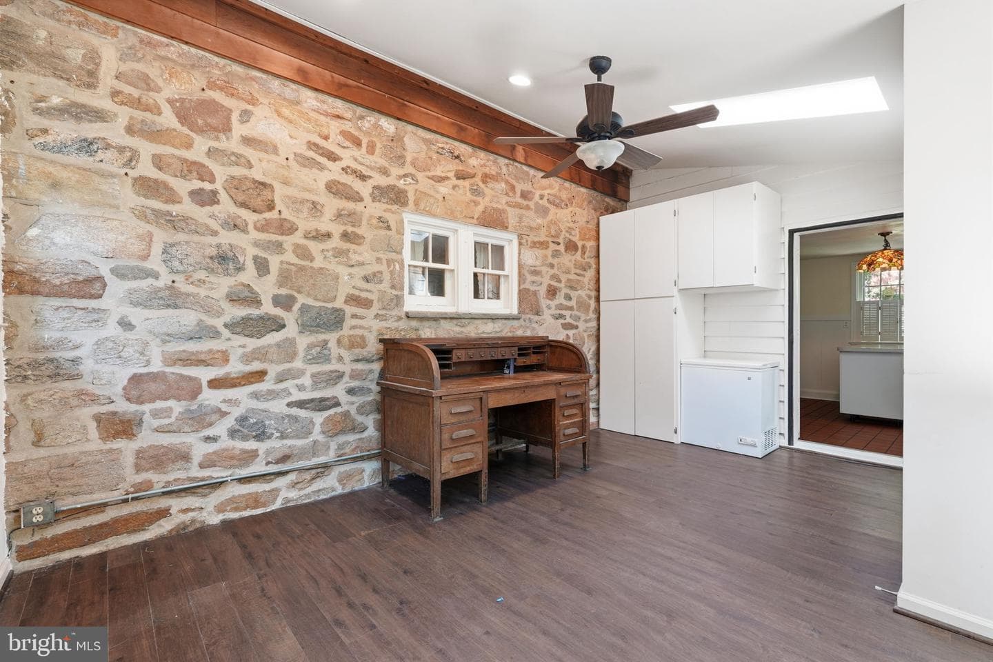 1610 Cottage Lane photo 8
