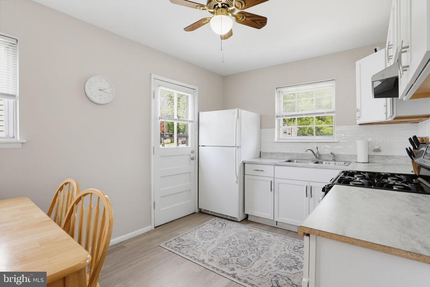218 Timber Grove Road photo 11