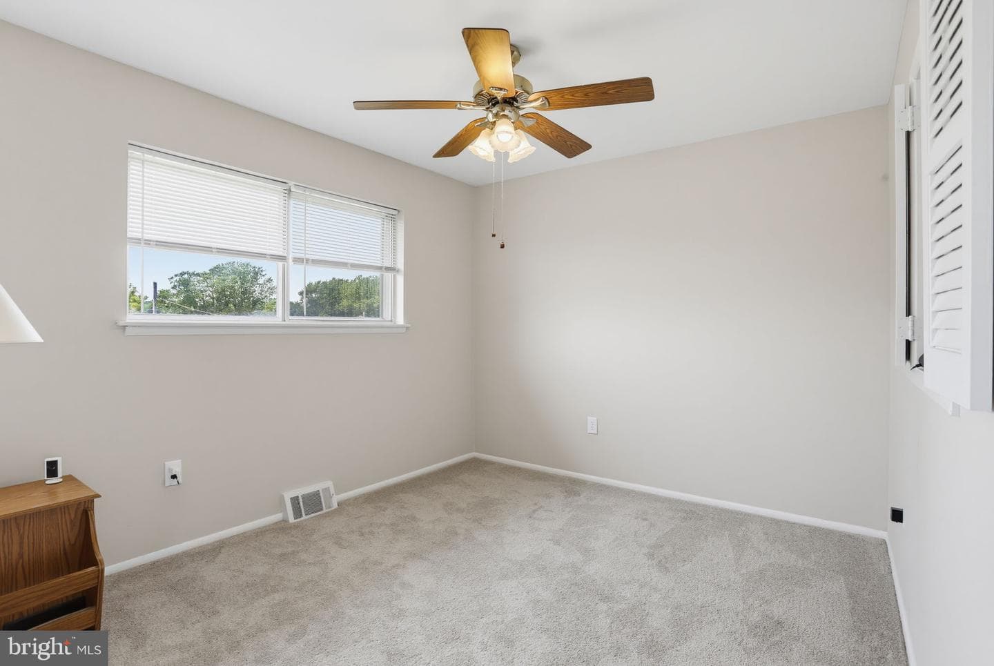 218 Timber Grove Road photo 5