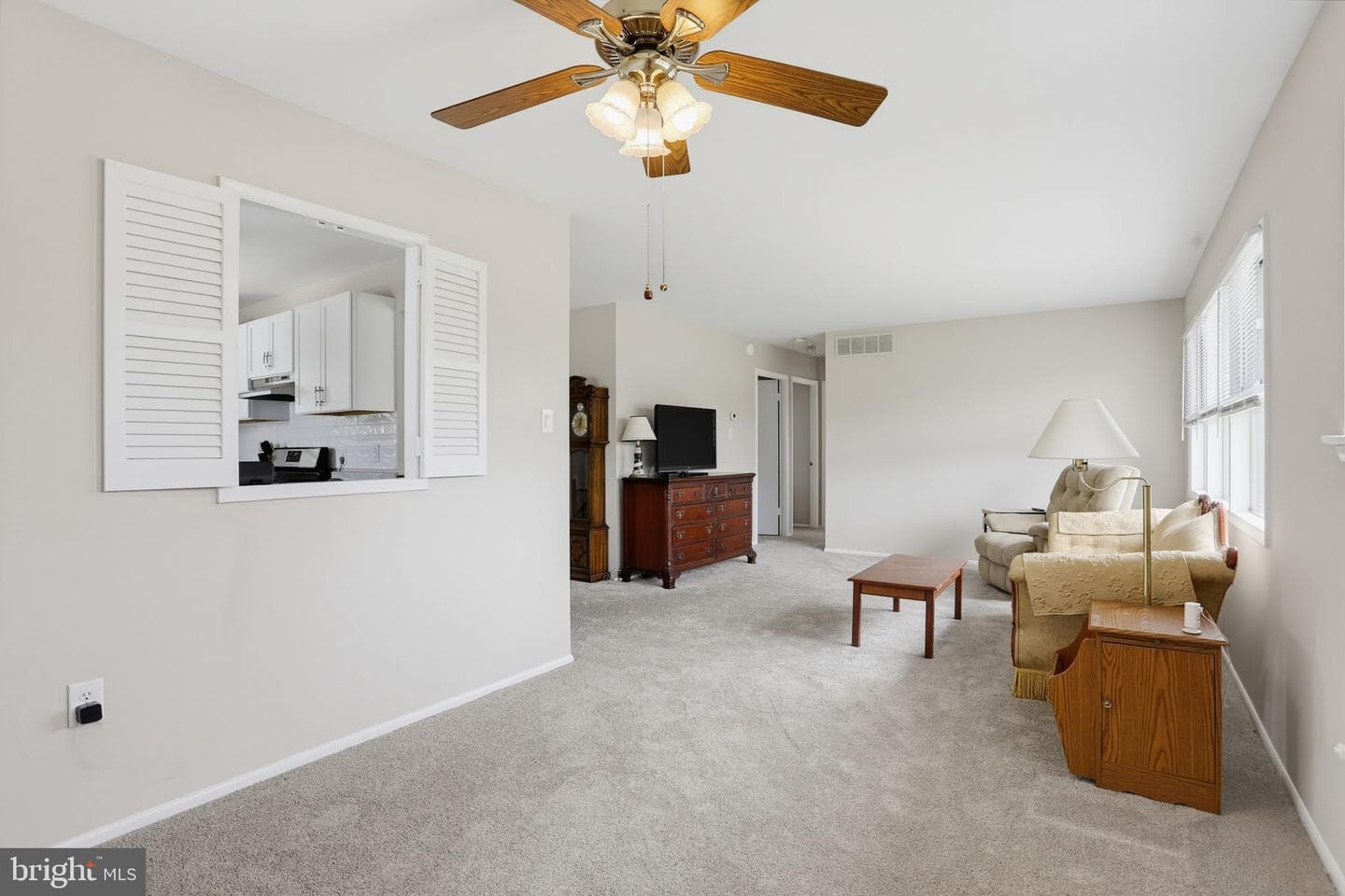 218 Timber Grove Road photo 6