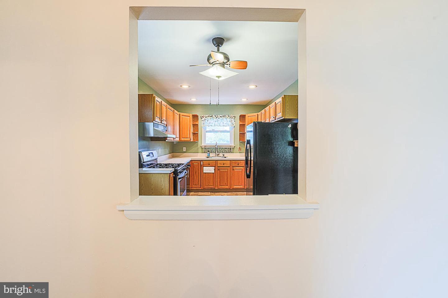 9106 Sandra Park Road photo 18