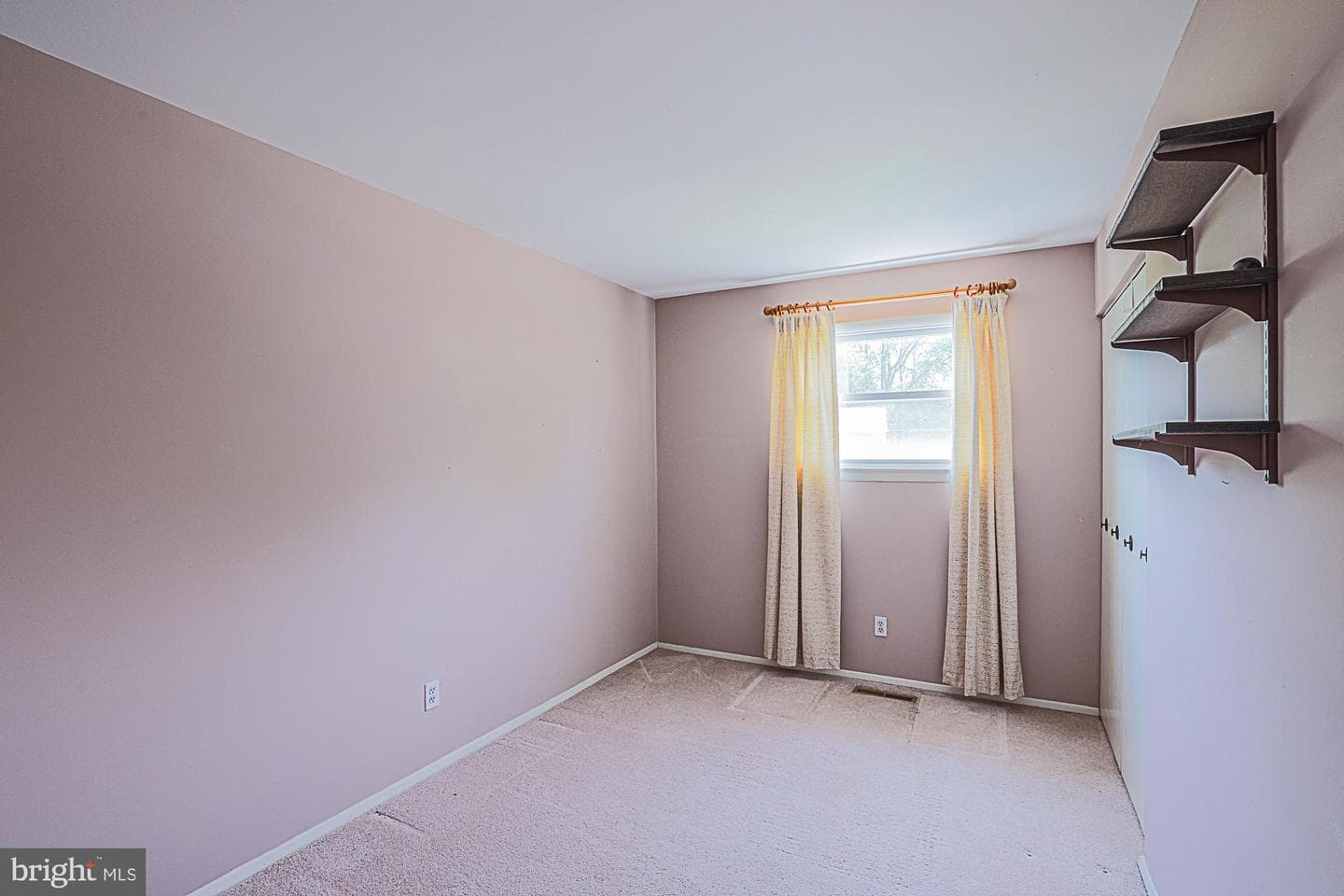 9106 Sandra Park Road photo 37