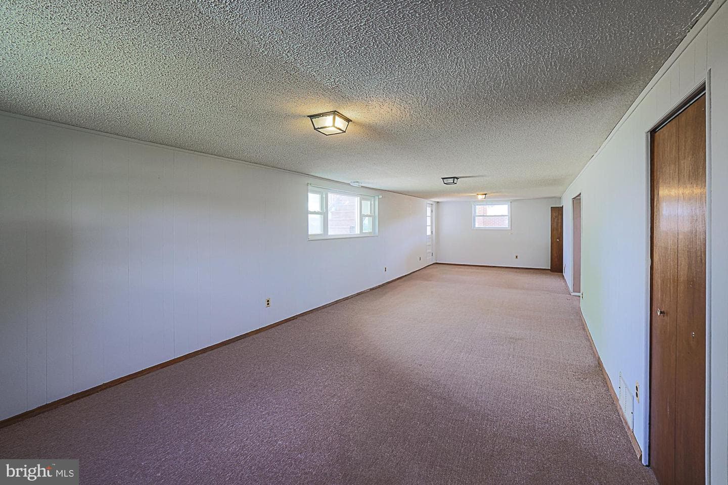 9106 Sandra Park Road photo 43