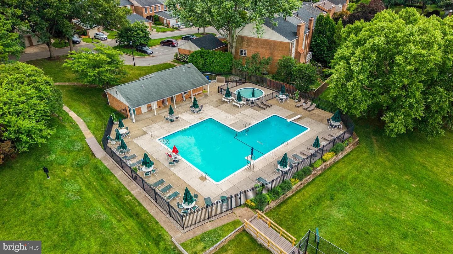 3 Erwood Court photo 51