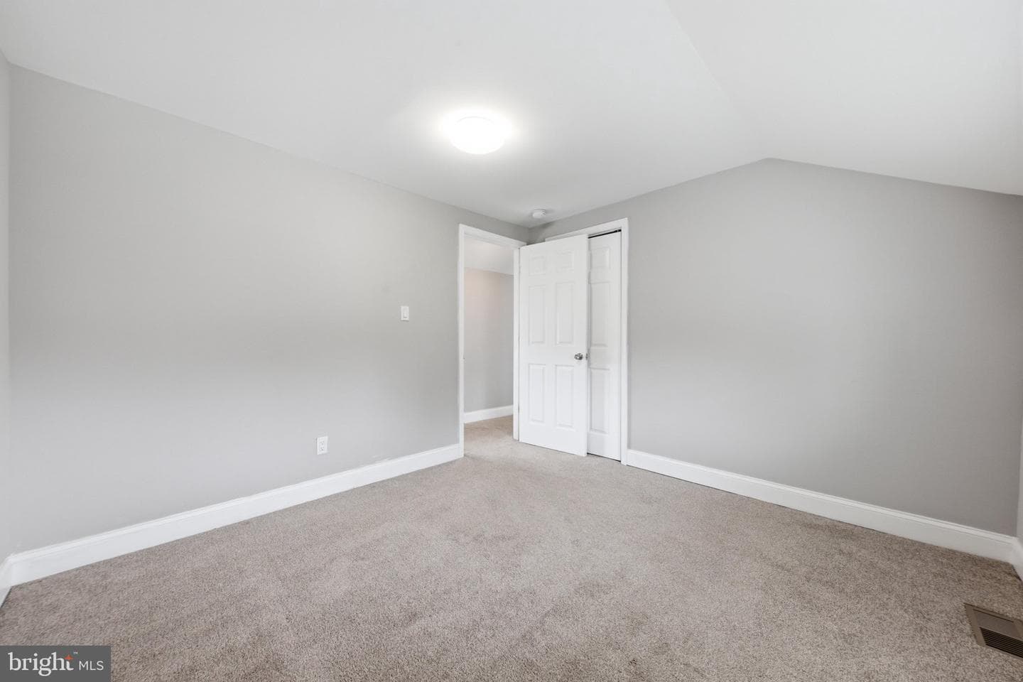 3524 Meadowside photo 33