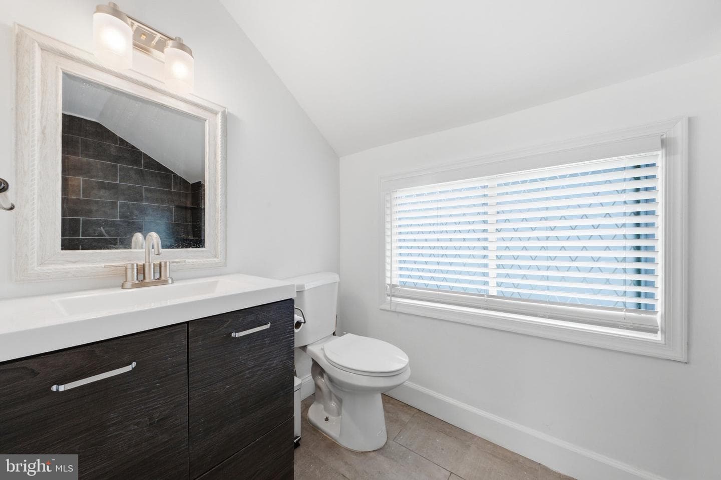 3524 Meadowside photo 39