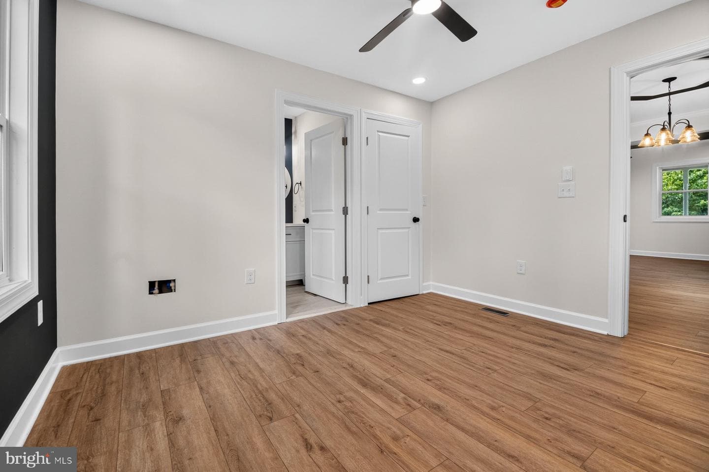 27 Glenwood Avenue photo 13