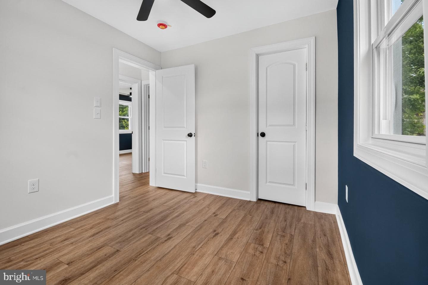 27 Glenwood Avenue photo 23