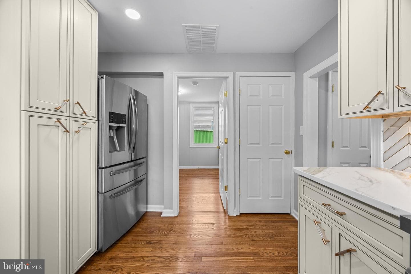 102 Nelson Road photo 11