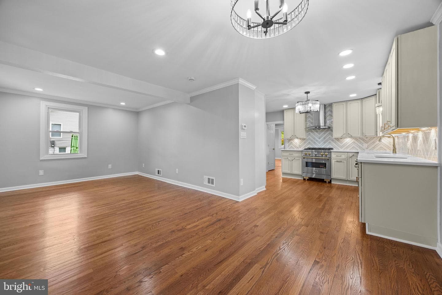 102 Nelson Road photo 5