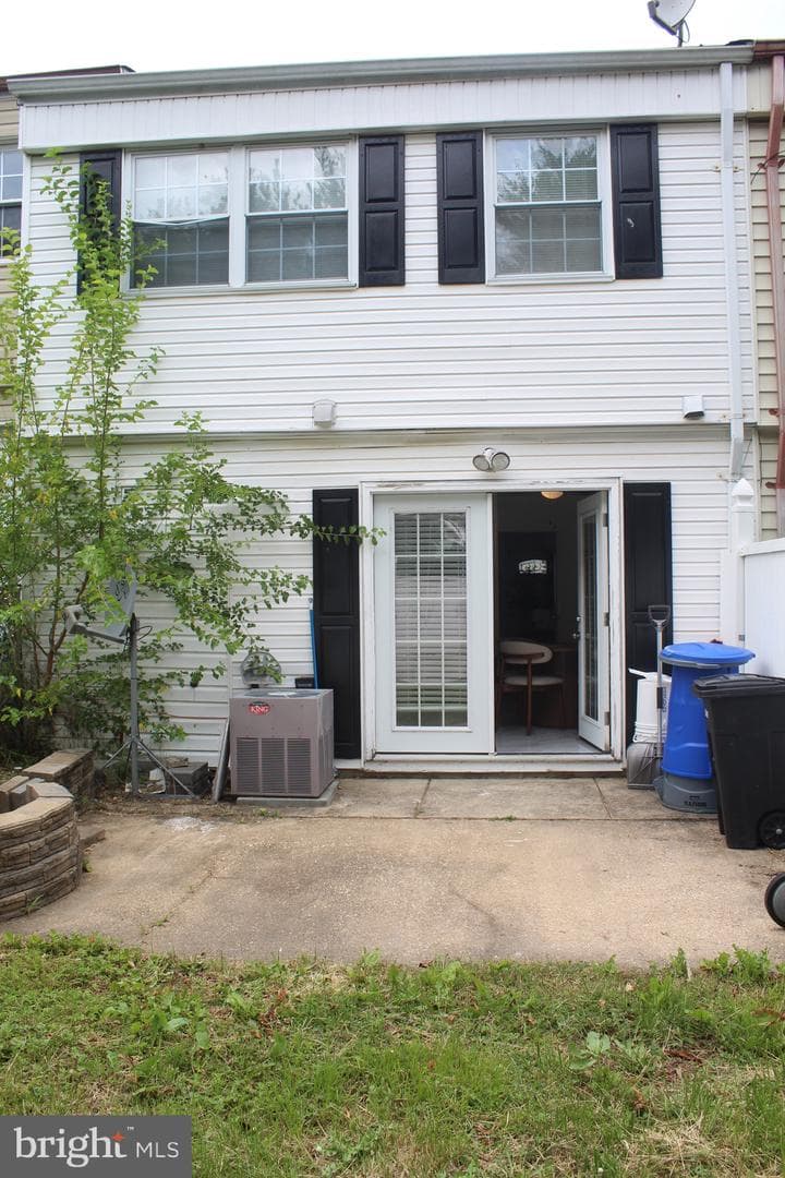 8829 Trimble Way photo 14