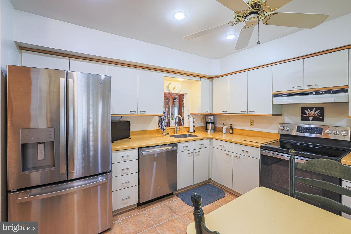 15 Millbridge Court photo 5