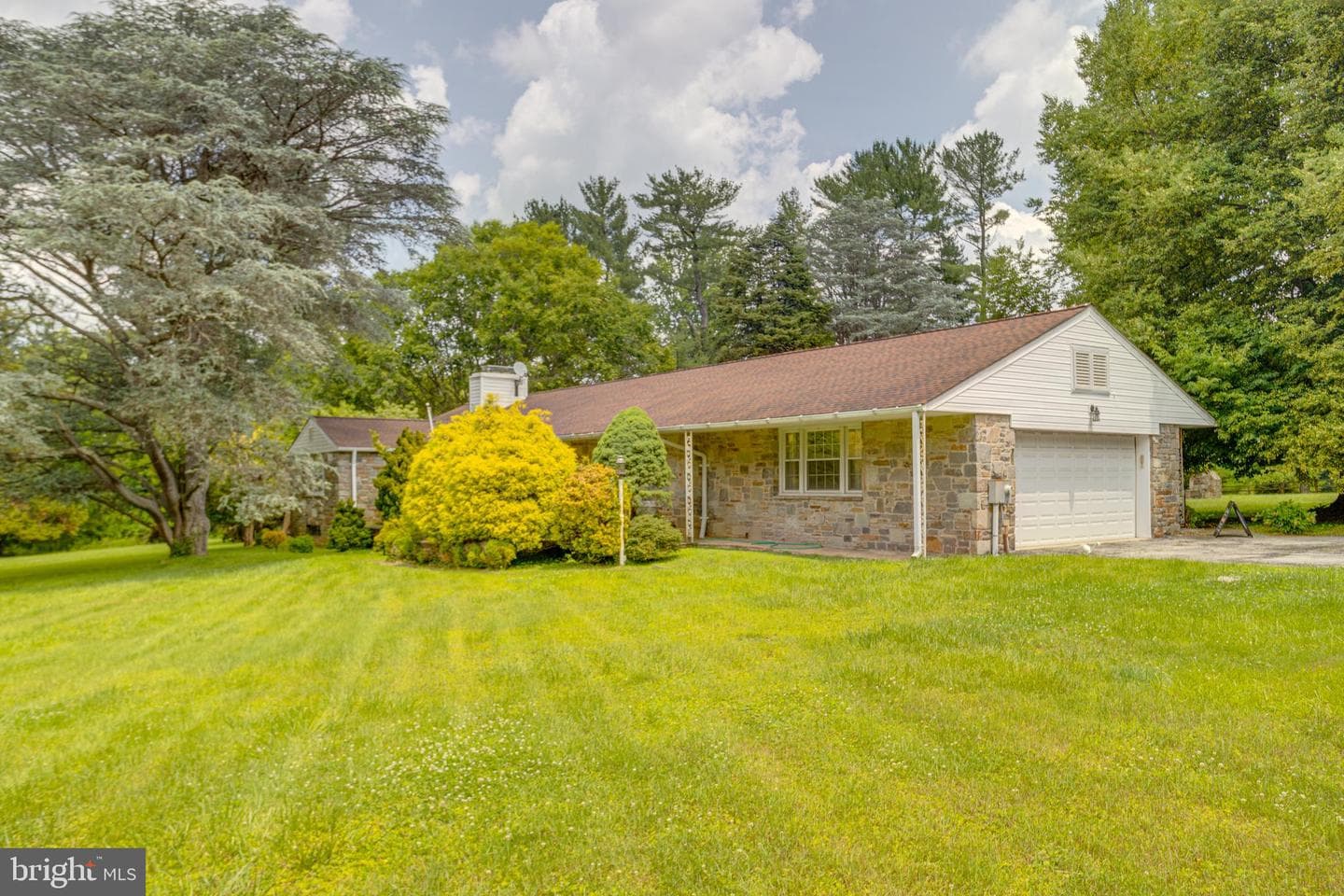 500 Stratford Ct, Baltimore