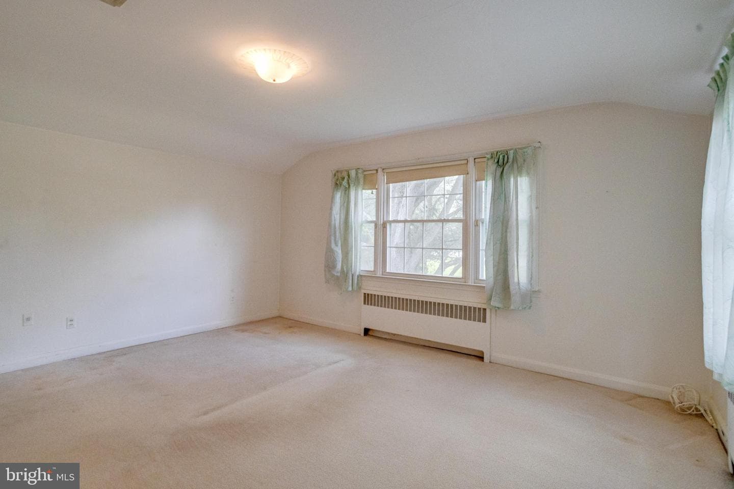 500 Stratford Ct photo 30