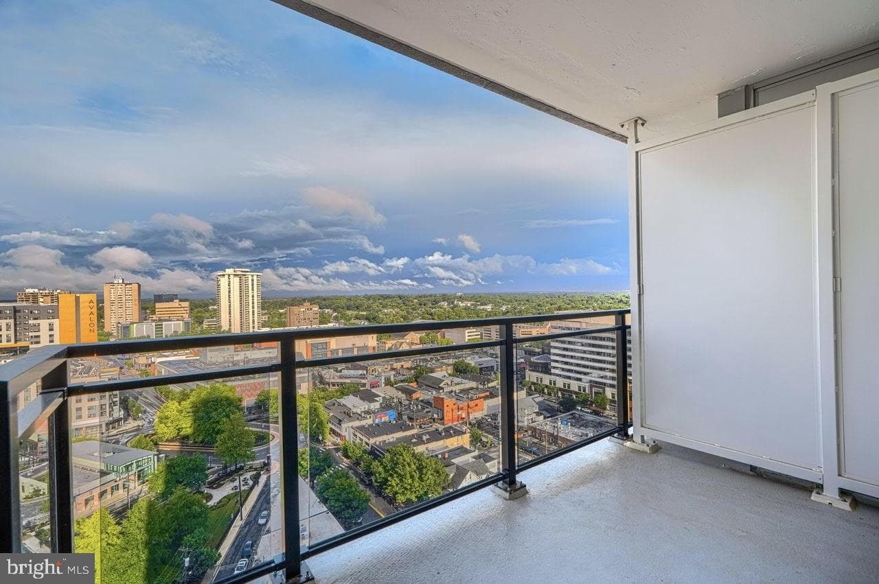 28 Allegheny Avenue #2108, Baltimore