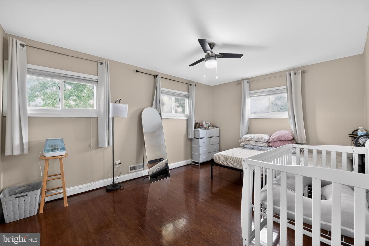 5909 Charnwood Road photo 21