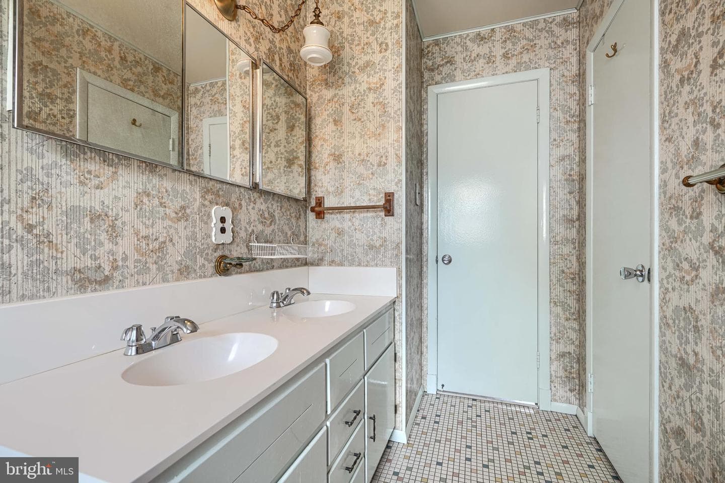 201 Mysticwood Road photo 26