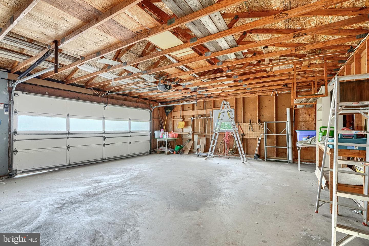 201 Mysticwood Road photo 43