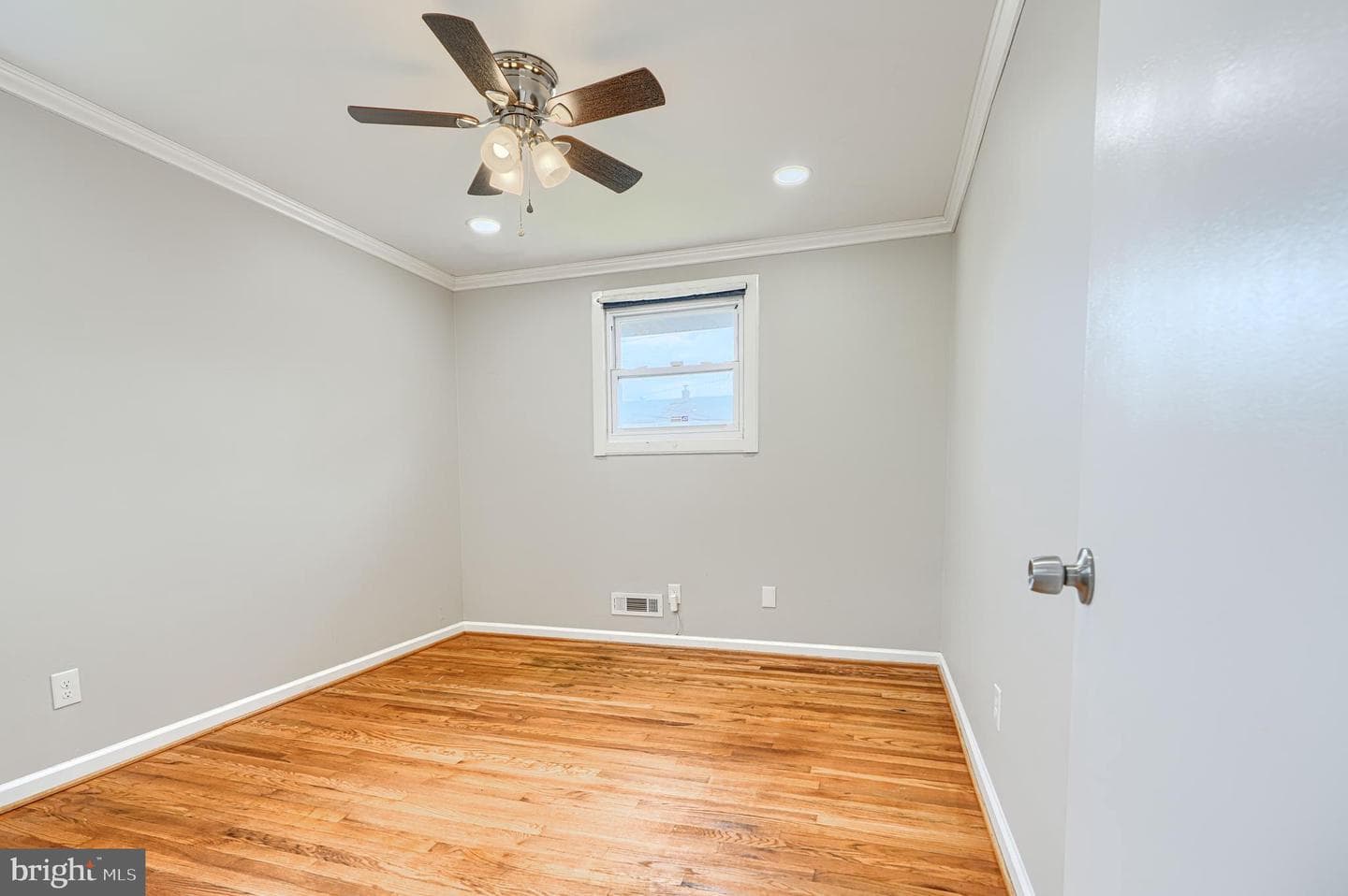 1405 Ingleside Avenue photo 17