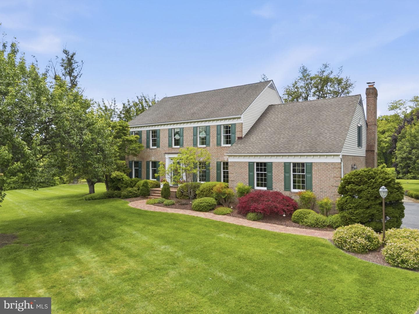 24 Manor Knoll Court photo 4