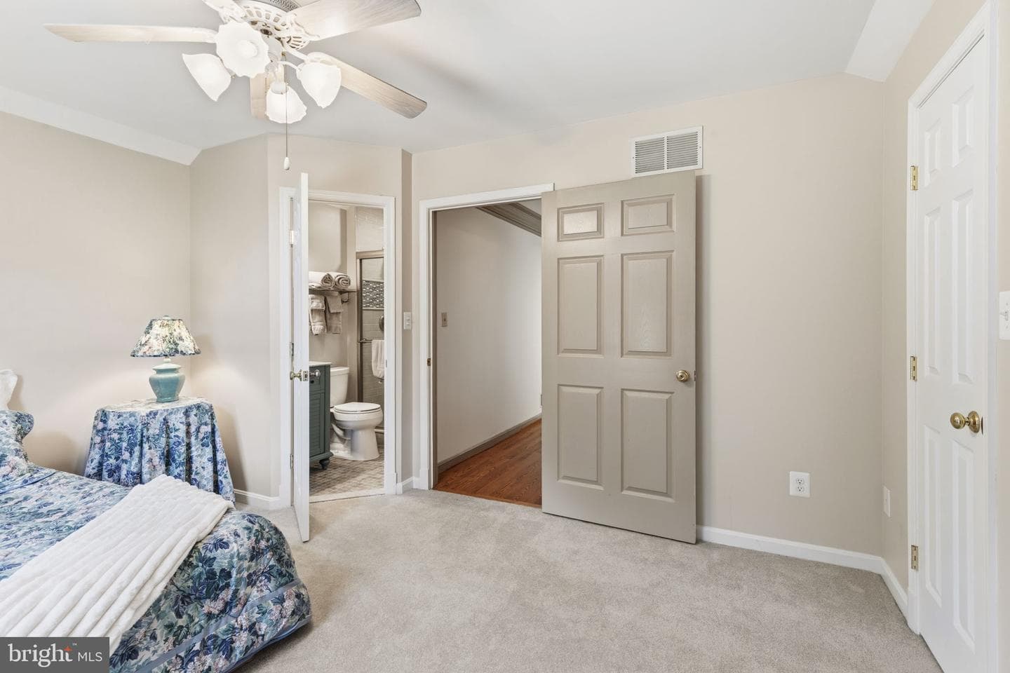 24 Manor Knoll Court photo 60