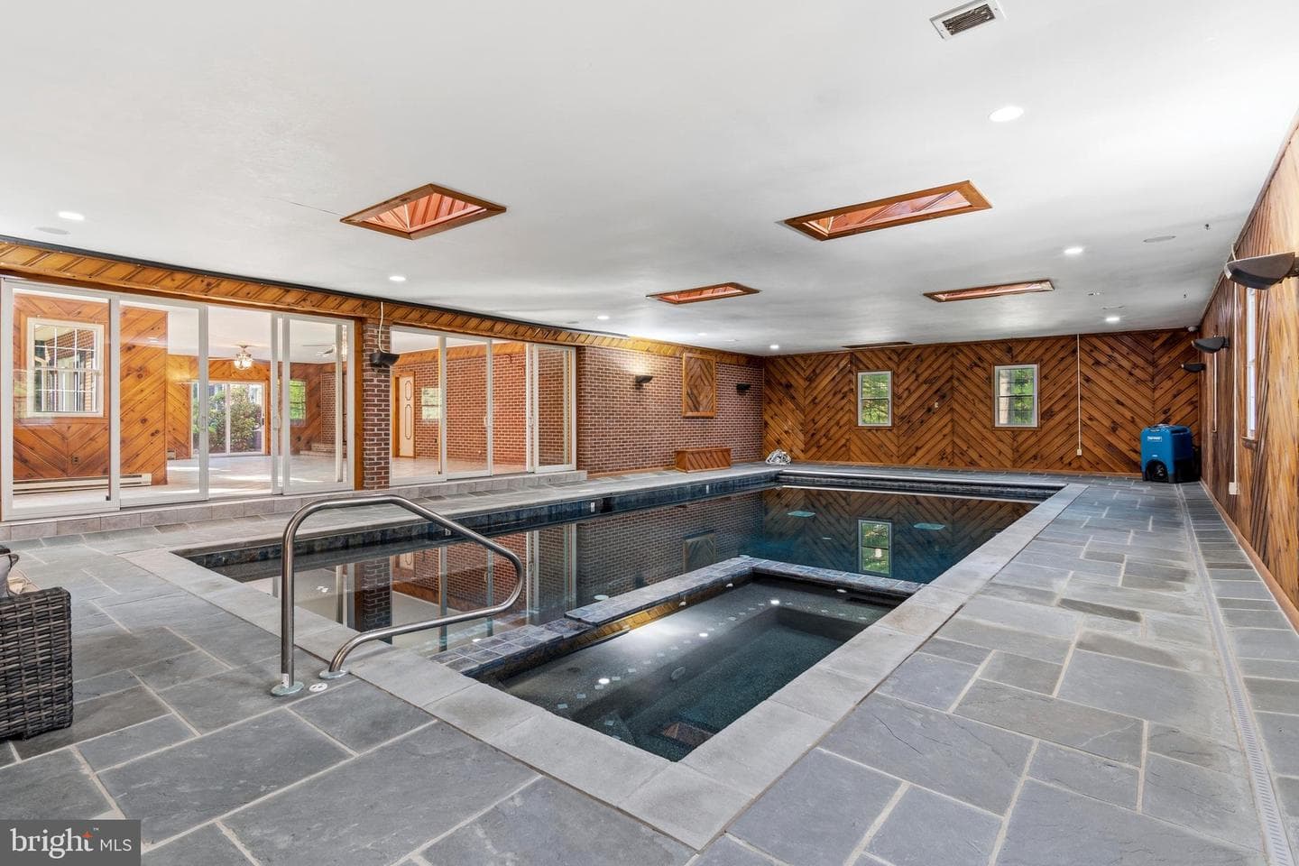 17212 Hunter Green Road photo 17