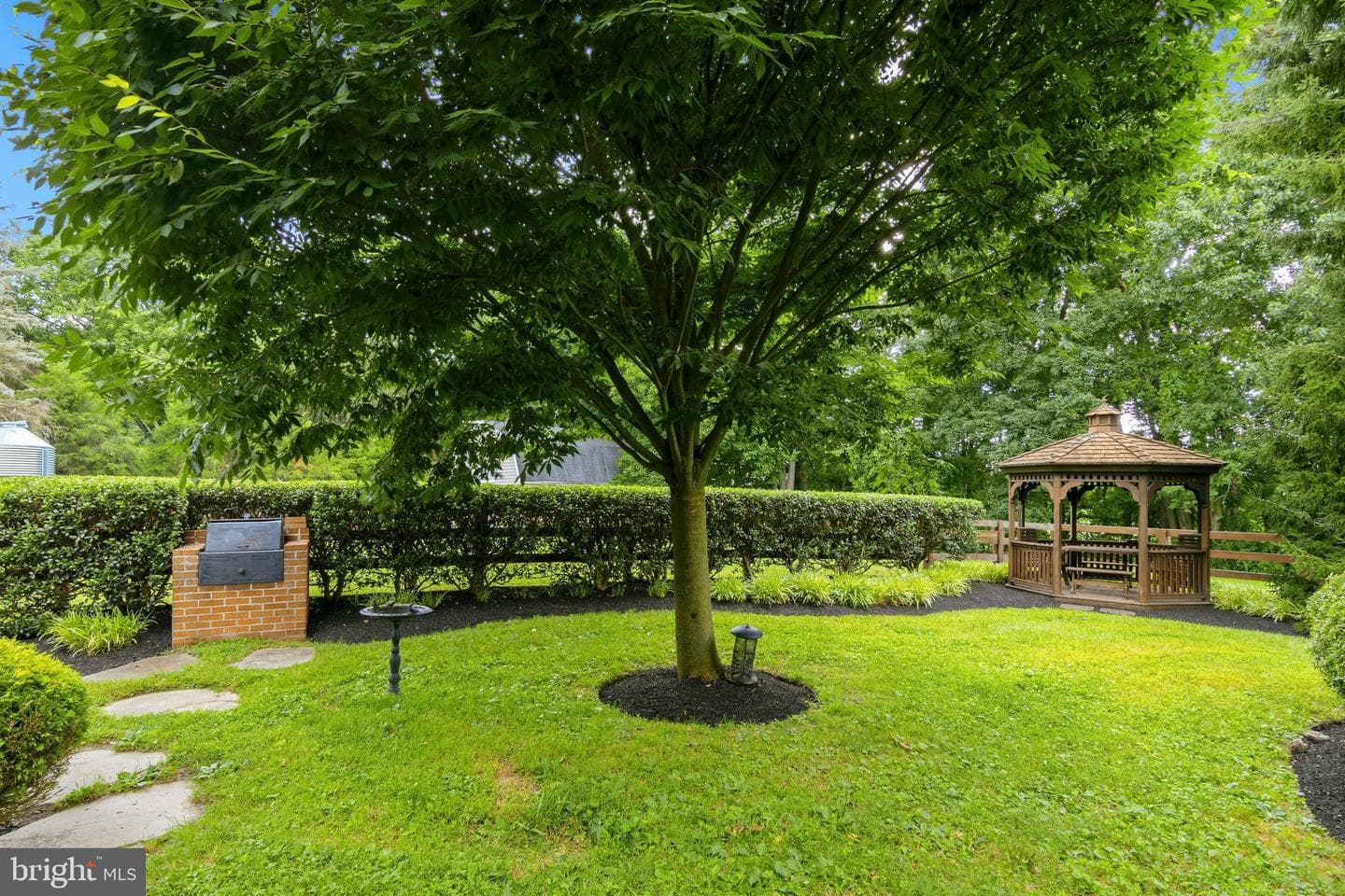 17212 Hunter Green Road photo 45