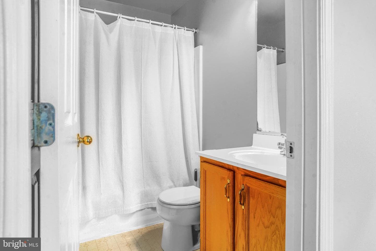 10 Amberlady Court photo 8