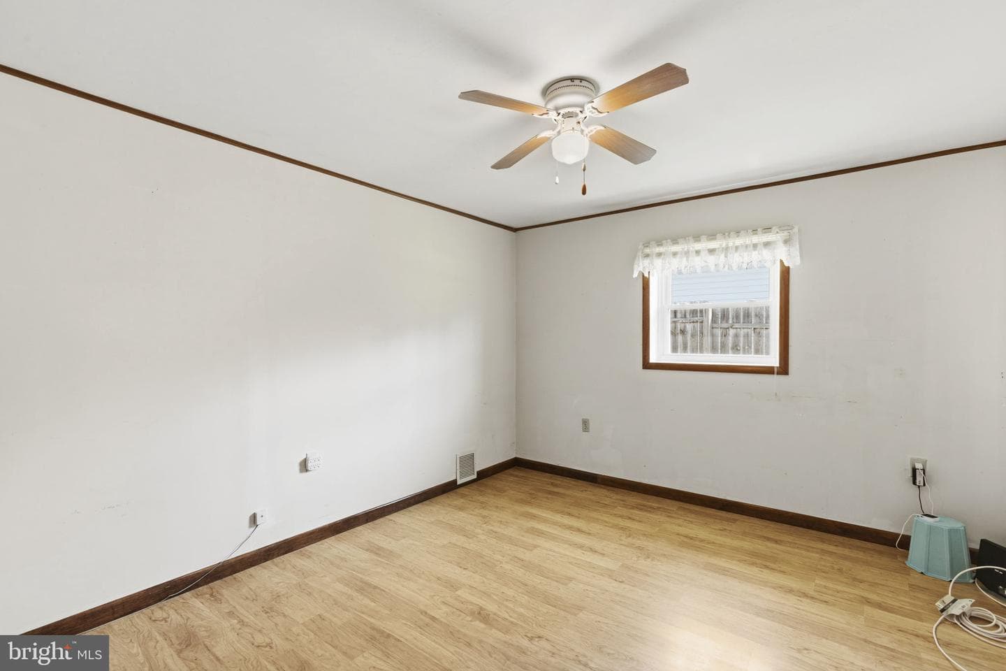 2411 Poplar Road photo 13