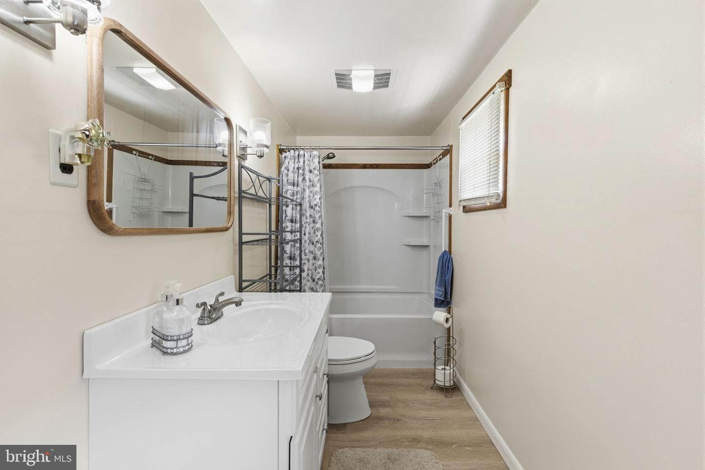 2411 Poplar Road photo 15