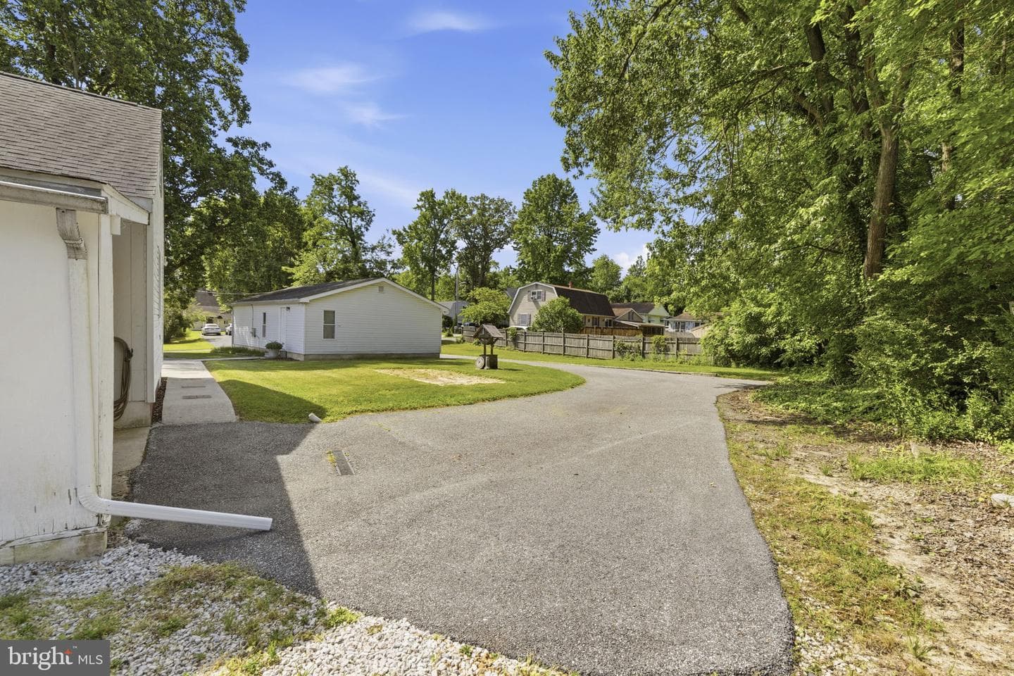 2411 Poplar Road photo 29