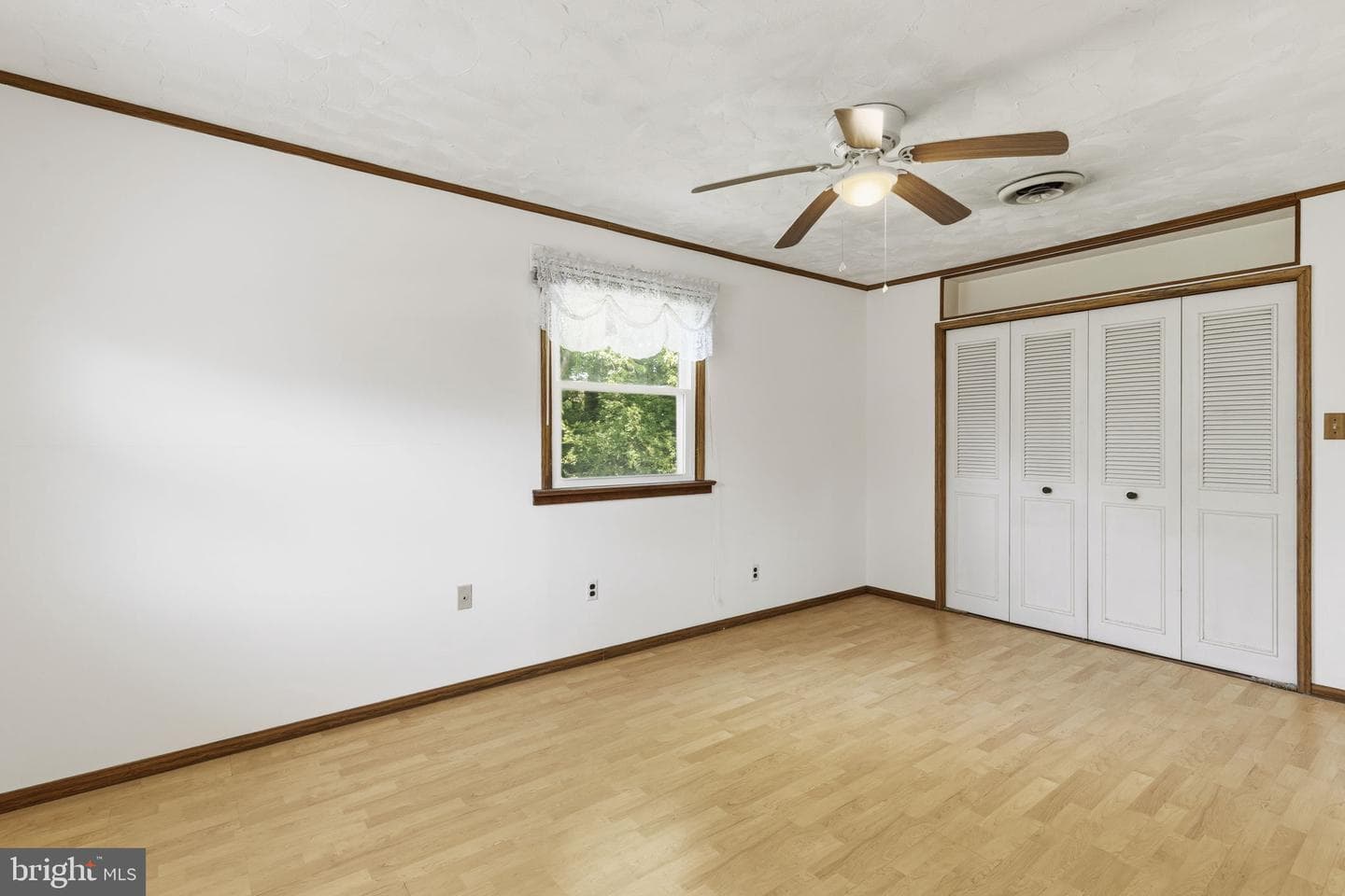 2411 Poplar Road photo 5