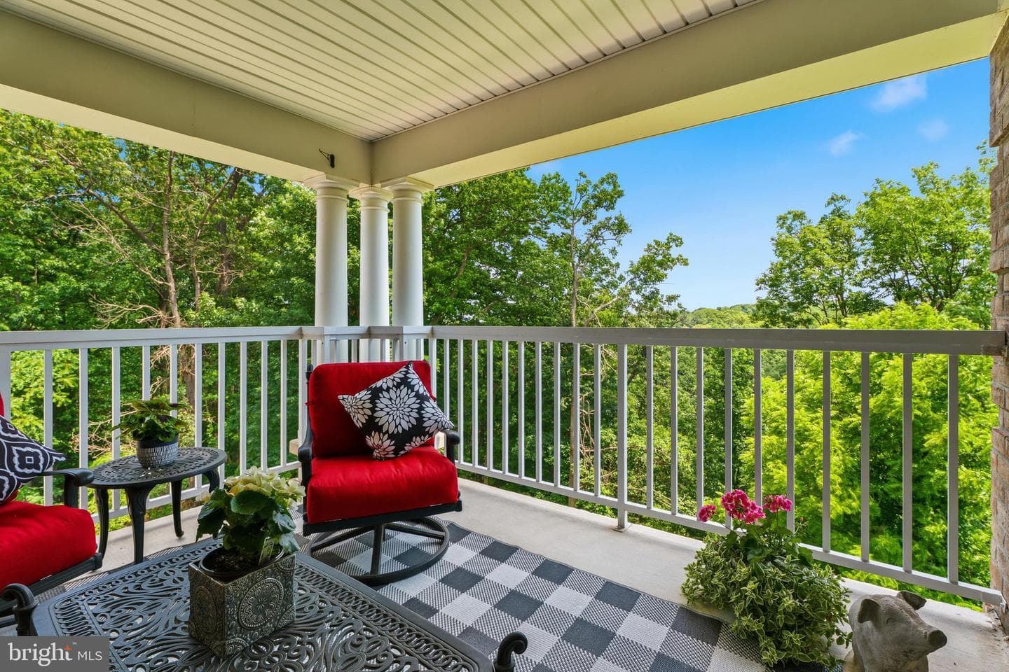 215 Belmont Forest Court #403 photo 36