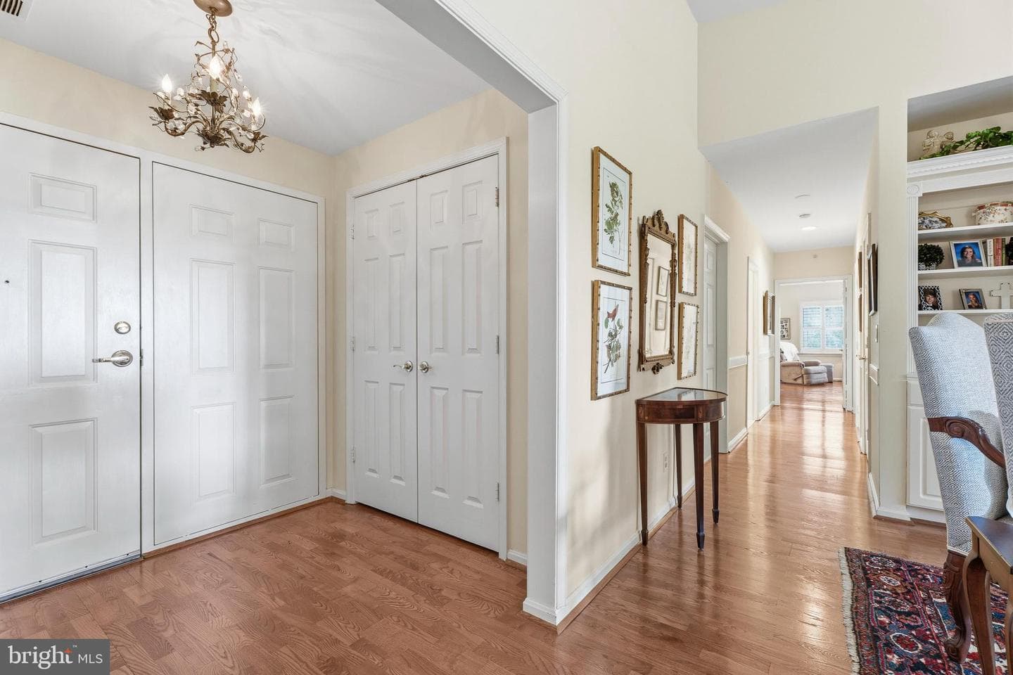 215 Belmont Forest Court #403 photo 6