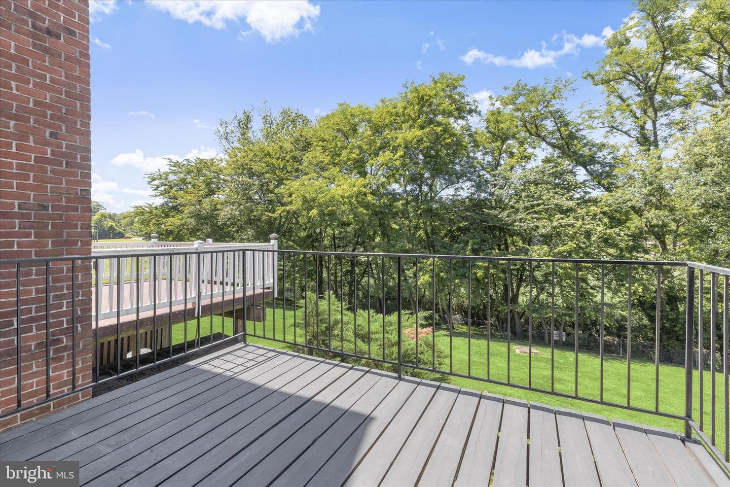 26 Valley Crossing Circle photo 16