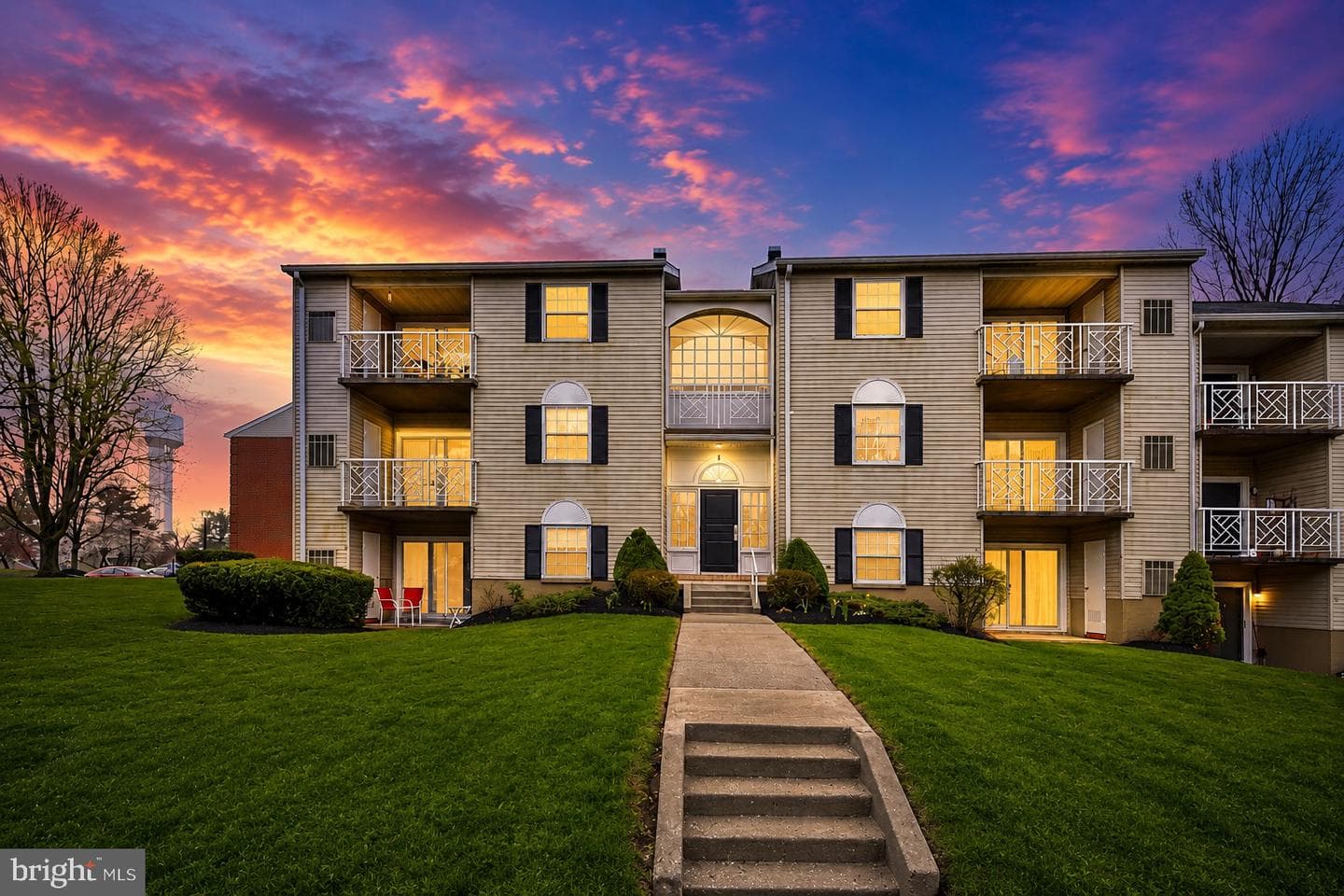 1 Elphin Court #301, Lutherville Timonium