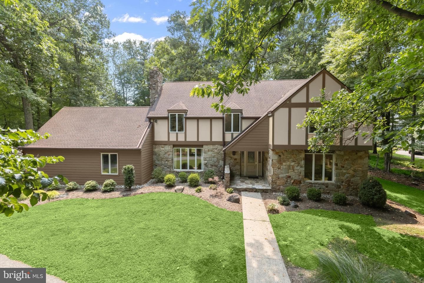 2202 Caves Road, Owings Mills