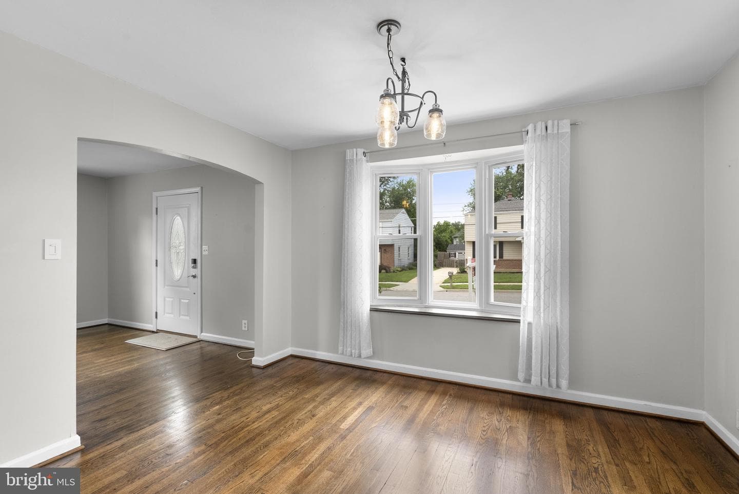 2019 Norhurst Way N photo 11