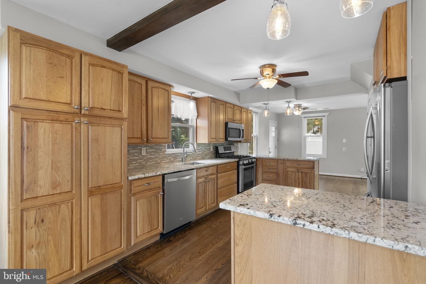 2019 Norhurst Way N photo 13