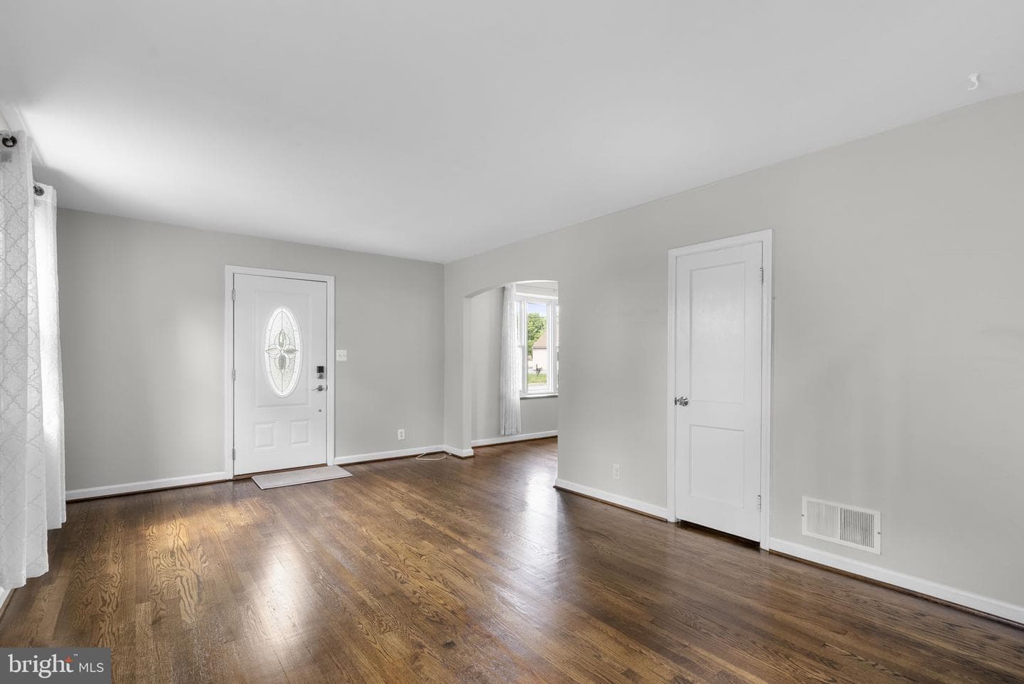 2019 Norhurst Way N photo 7